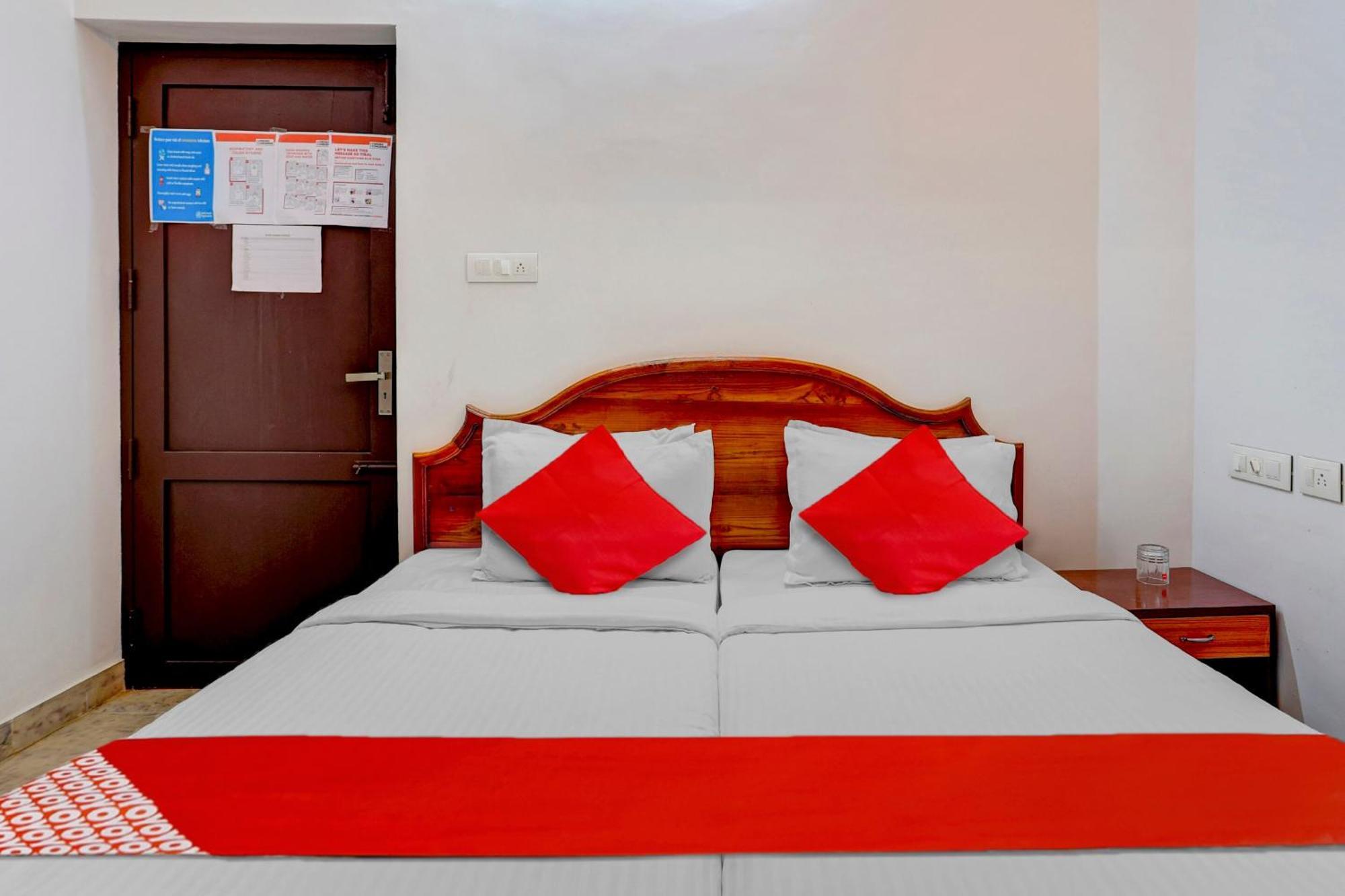 Hotel O Poptavern Heritage Kovalam Buitenkant foto
